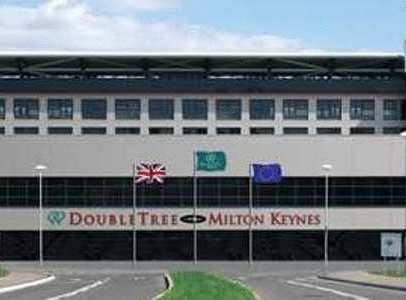 DoubleTree By Hilton Milton Keynes reception