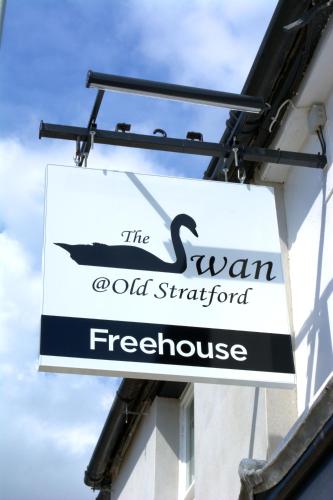 The Swan @Old Stratford reception